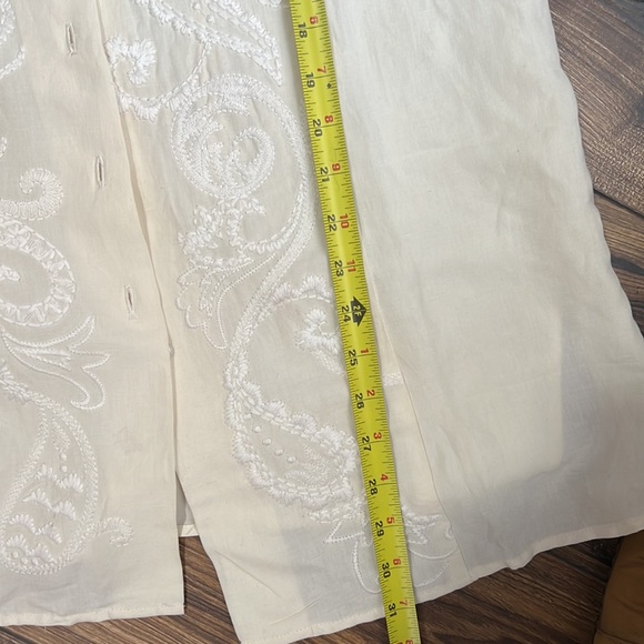 WinterSilks cream embroidery silk and linen shirt, size M but oversized - Picture 8 of 8